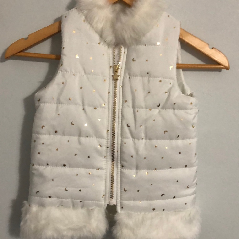 Max studio kids girls vest size 5